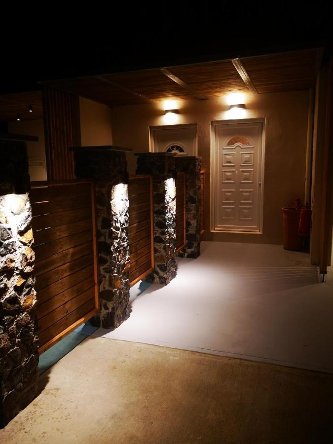 Gratelia Studio דמנוני מראה חיצוני תמונה