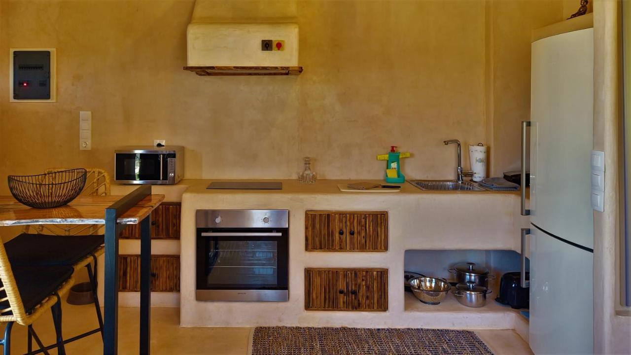 Gratelia Studio דמנוני מראה חיצוני תמונה